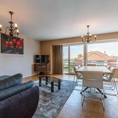Cosy And Classic On Top Location In * Knokke-Heist