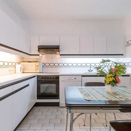 Appartement Cosy And Classic On Top Location In *
