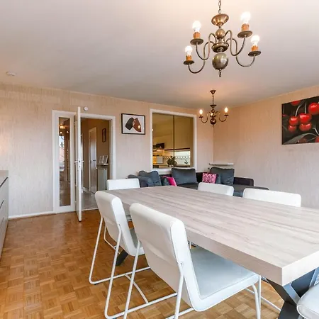 Appartement Cosy And Classic On Top Location In Knokke-Heist